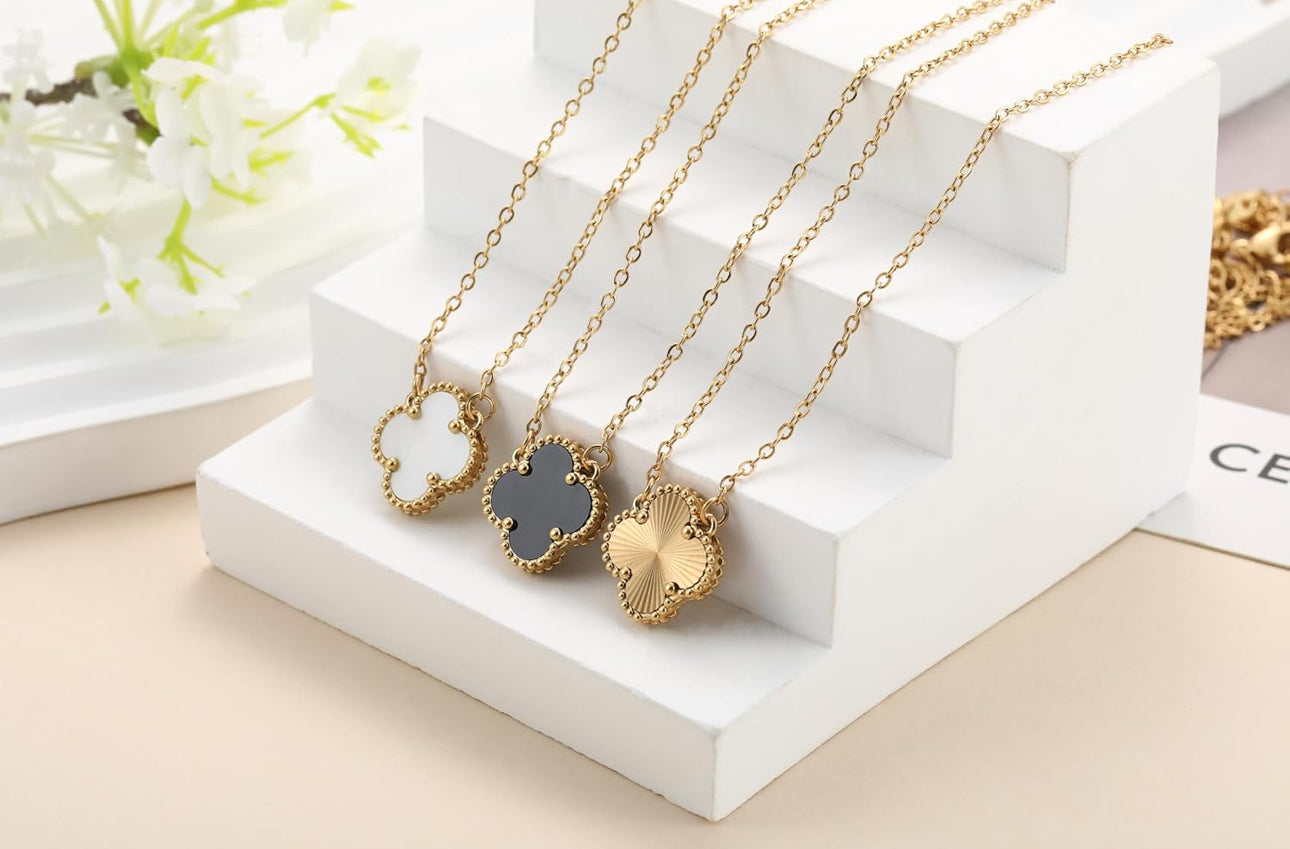 LUXXKING CLOVER NECKLACE